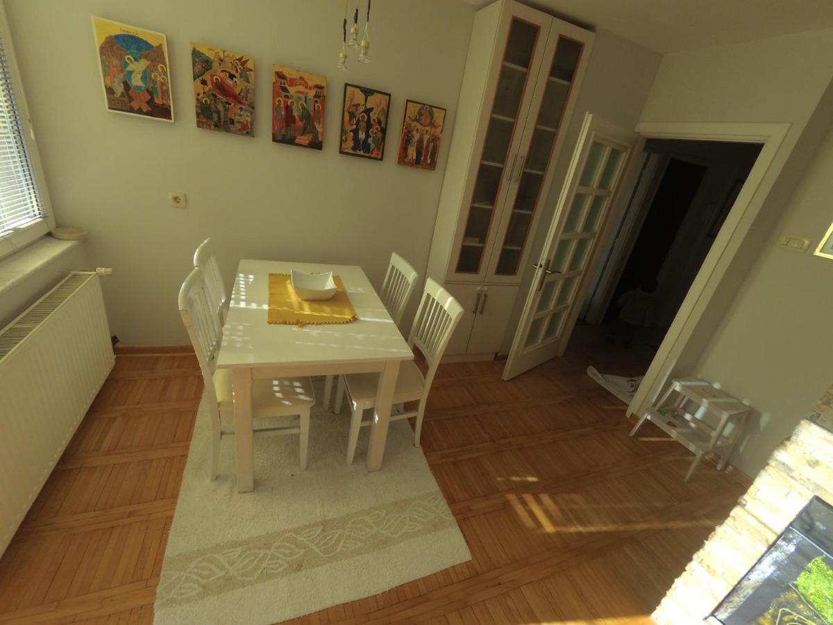 Apartman Jazzar Appartement Arandelovac Buitenkant foto