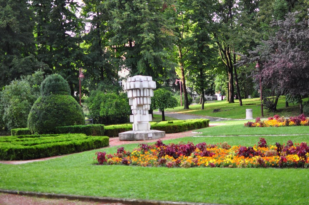 Apartman Jazzar Appartement Arandelovac Buitenkant foto